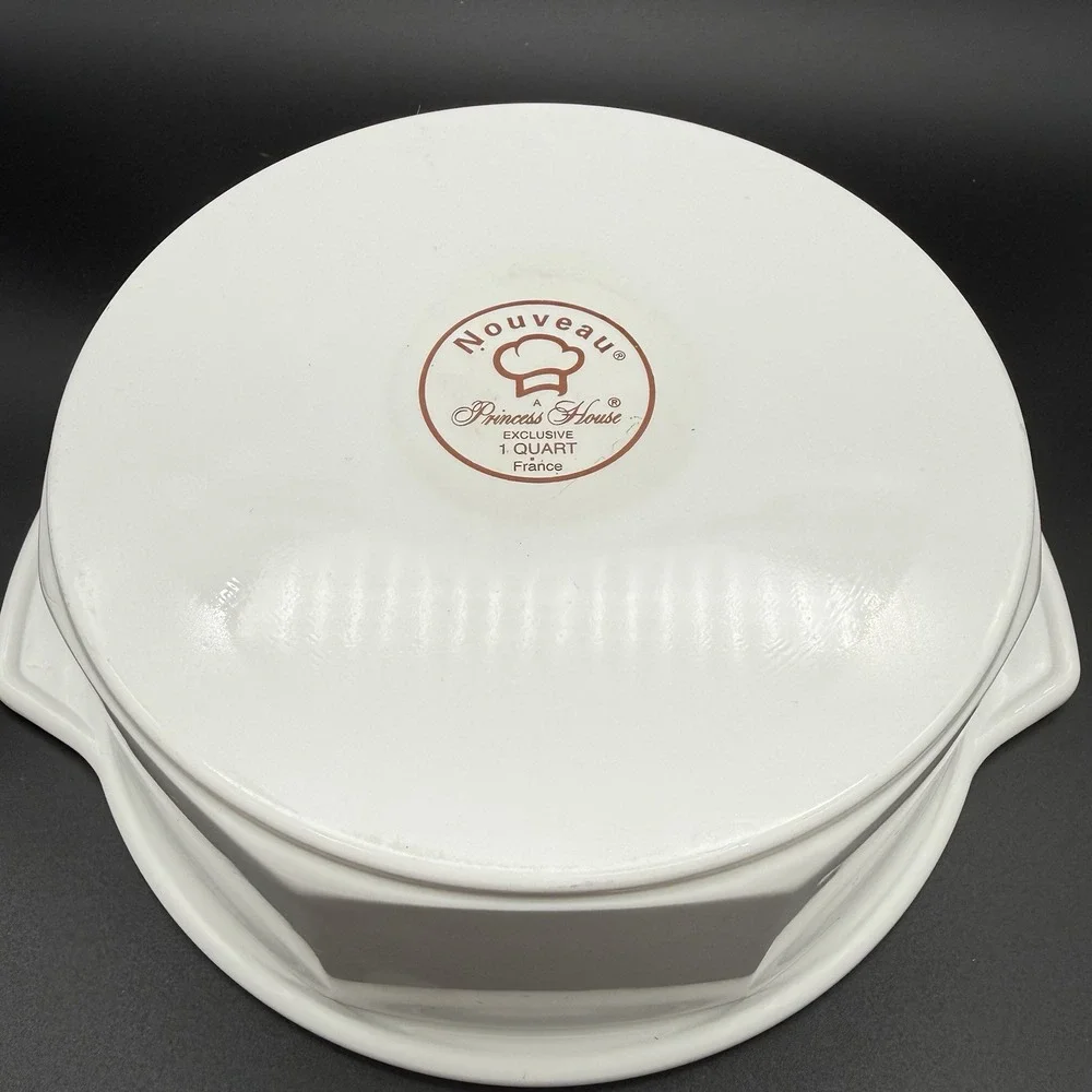 Princess House Nouveau 1 Quart Round White Casserole Dish w/ Lid Handles France